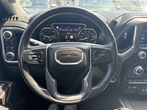 Used 2019 GMC Sierra 1500 Denali w/ Driver Alert Package II AWD/4WD image 30