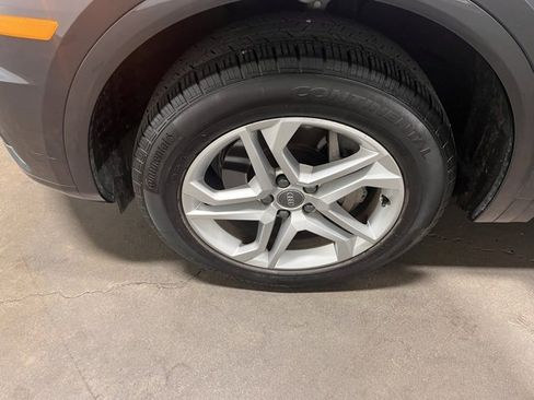 Used 2018 Audi Q5 2.0T Premium Plus w/ Premium Plus Package image 29