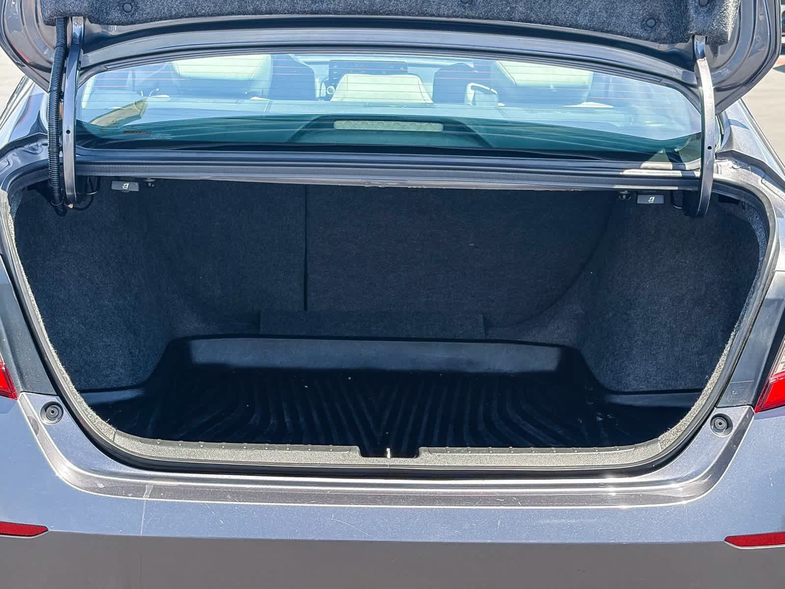 Used 2020 Honda Accord EX image 23