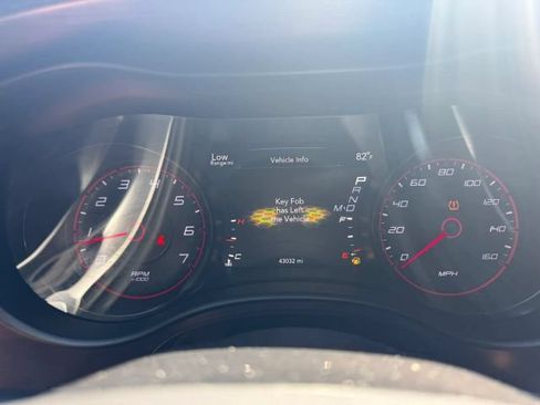 Used 2017 Dodge Charger R/T w/ Plus Group RWD image 9