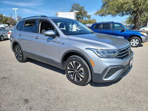 Used 2022 Volkswagen Tiguan S w/ Driver Assistance Package image 3