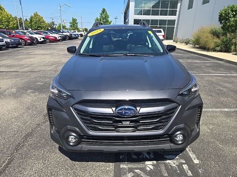 Used 2024 Subaru Outback Limited AWD/4WD image 3