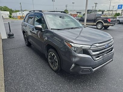 Used 2025 Subaru Forester Premium w/ Convenience Package #2