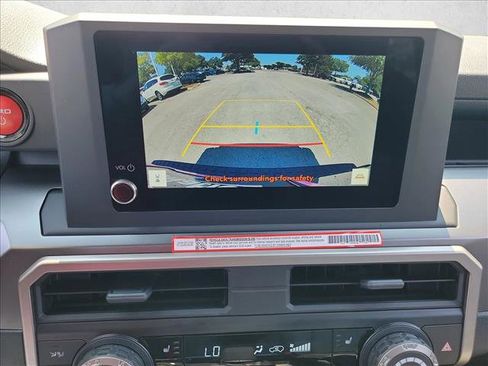 Used 2025 Toyota 4Runner TRD Off-Road AWD/4WD image 23