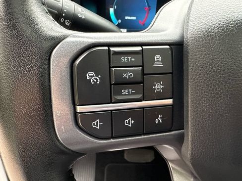 Used 2023 Ford F250 Lariat w/ Lariat Ultimate Package AWD/4WD image 22