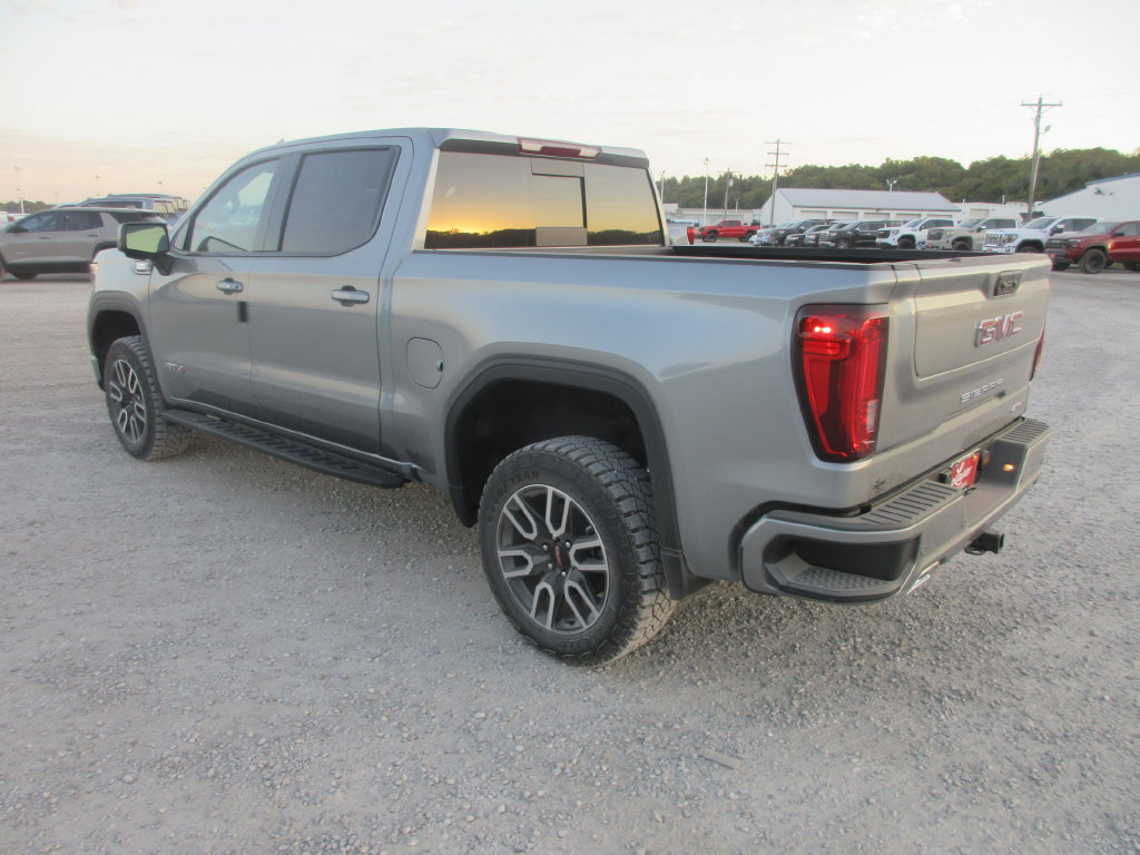 New 2026 GMC Sierra 1500 AT4 w/ AT4 Premium Package AWD/4WD image 7