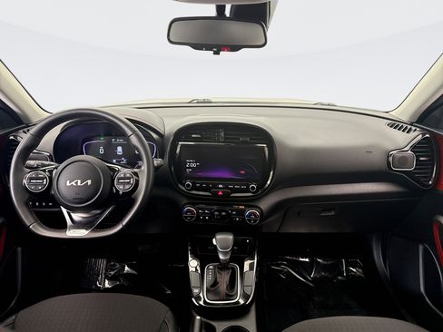 Used 2023 Kia Soul GT-Line image 14