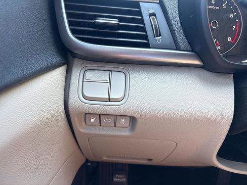 Used 2016 Kia Optima LX FWD image 14