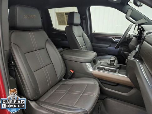 Used 2024 Chevrolet Silverado 1500 High Country w/ Technology Package image 31