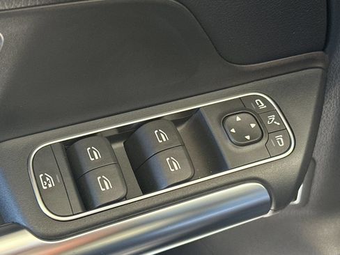 Certified 2023 Mercedes-Benz GLA 250 image 15