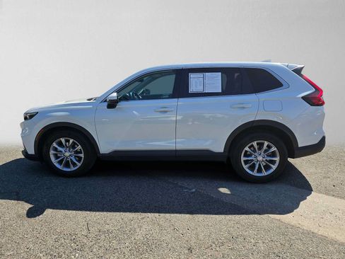 Used 2023 Honda CR-V EX-L image 6