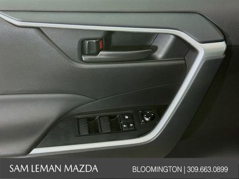 Used 2024 Toyota RAV4 LE image 17