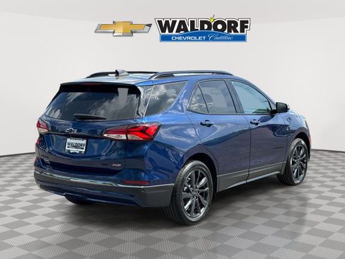 Used 2023 Chevrolet Equinox RS AWD/4WD image 5