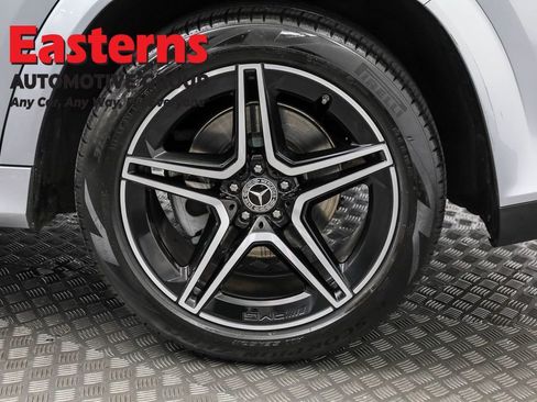 Used 2023 Mercedes-Benz GLS 450 4MATIC w/ AMG Line Exterior image 38