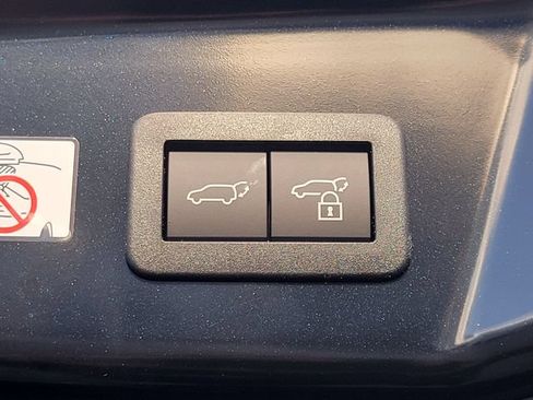 New 2026 Toyota Prius Limited w/ Limited Premium Package FWD image 22