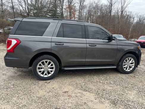 Used 2021 Ford Expedition XLT image 8