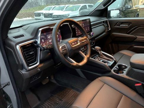 Certified 2024 GMC Canyon Elevation w/ Elevation Premium Package image 25