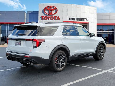 Used 2026 Ford Explorer ST w/ Sun And Sound Package AWD/4WD image 5