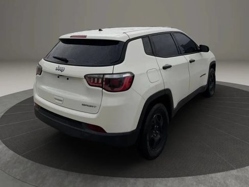 Used 2018 Jeep Compass Sport FWD image 7