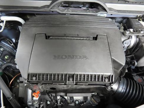 New 2026 Honda Pilot Touring image 9