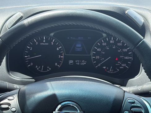 Used 2014 Nissan Pathfinder SL w/ SL Tech Package AWD/4WD image 20