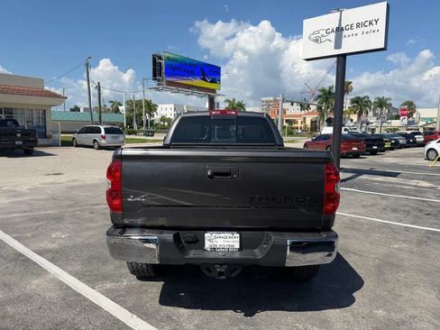 Used 2014 Toyota Tundra SR5 AWD/4WD image 6