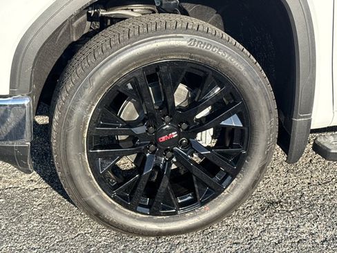New 2026 GMC Sierra 1500 SLT w/ SLT Premium Plus Package AWD/4WD image 14