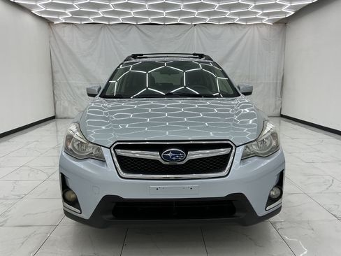 Used 2017 Subaru Crosstrek 2.0i Premium AWD/4WD image 5