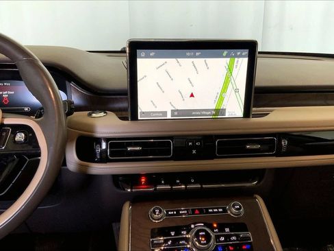Used 2022 Lincoln Aviator Reserve w/ Equipment Group 201A AWD/4WD image 5