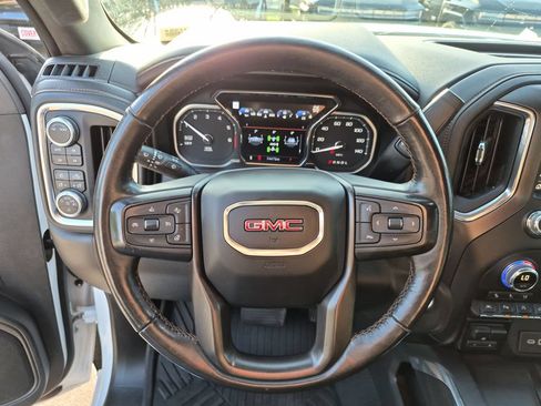 Used 2020 GMC Sierra 1500 AT4 w/ AT4 Premium Package AWD/4WD image 25