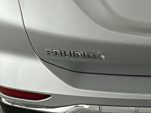 Used 2021 Chevrolet Equinox Premier image 35