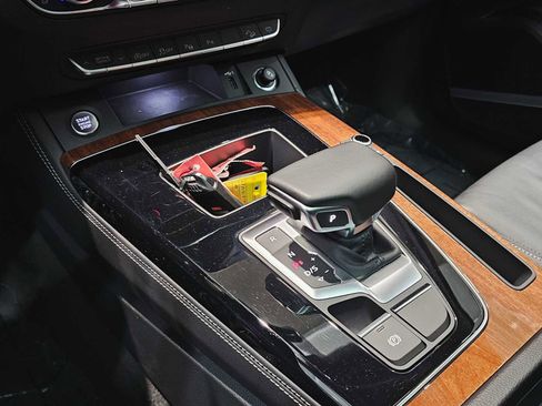 Used 2023 Audi Q5 Prestige image 17