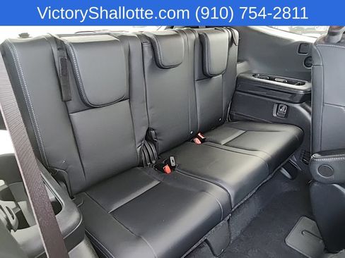 Used 2023 Subaru Ascent Limited AWD/4WD image 37