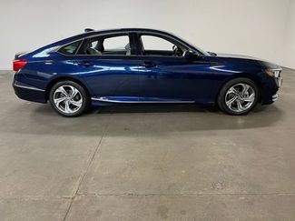 Used 2019 Honda Accord EX video 2