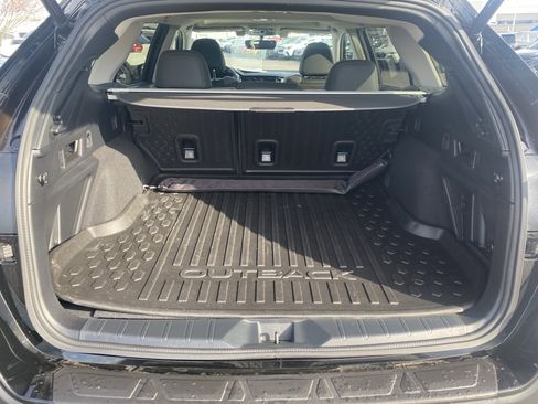 Used 2021 Subaru Outback Onyx Edition XT w/ Popular Package #2 image 25