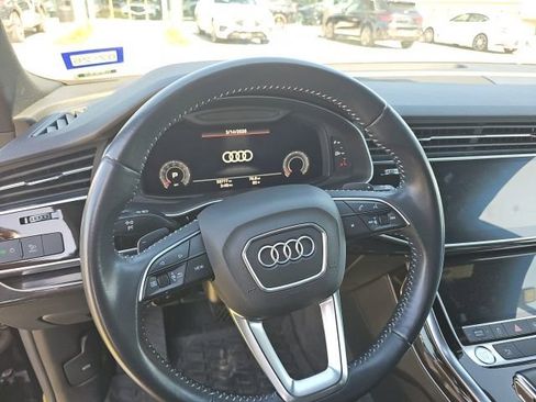 Used 2020 Audi Q8 Premium Plus image 3