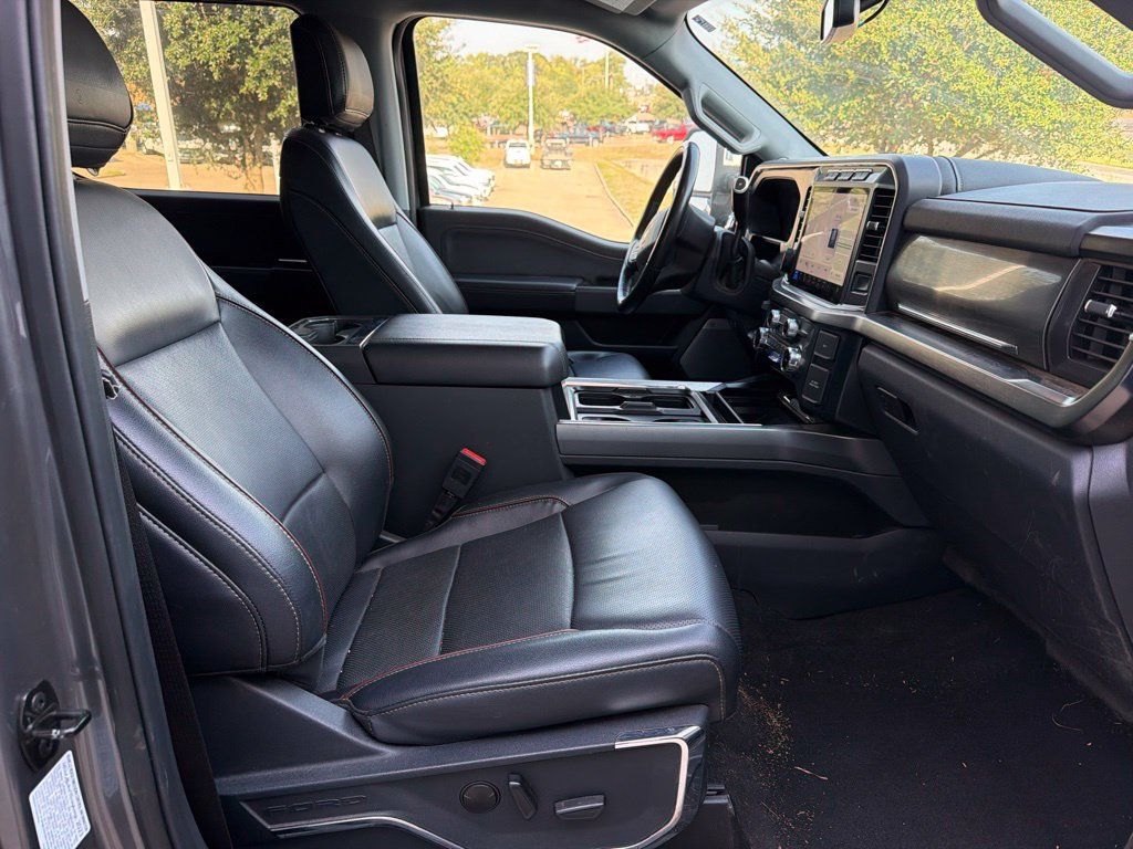 Used 2023 Ford F350 Lariat w/ Lariat Ultimate Package AWD/4WD image 9