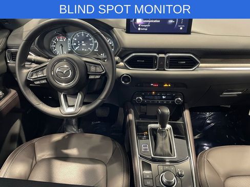 Used 2025 MAZDA CX-5 Signature image 10