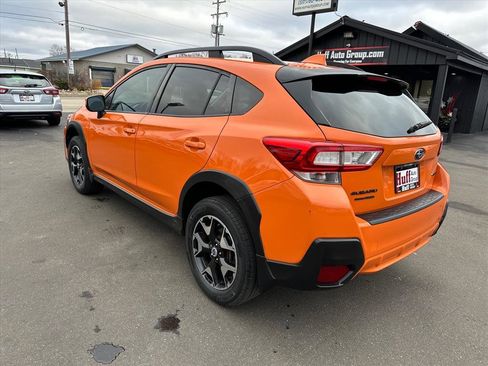 Used 2018 Subaru Crosstrek 2.0i Premium w/ Eyesight System image 5