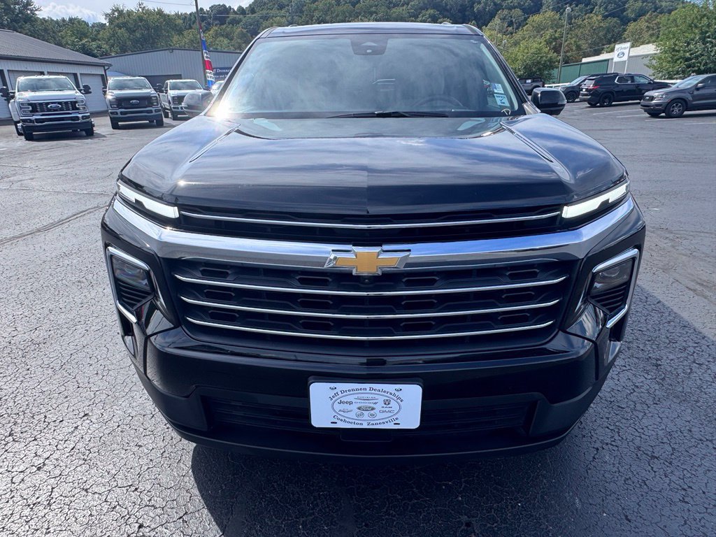 Used 2026 Chevrolet Traverse LT w/ Driver Confidence Package AWD/4WD image 5