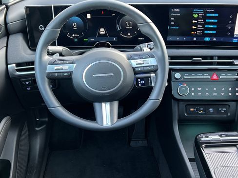 Certified 2025 Hyundai Tucson Limited image 19