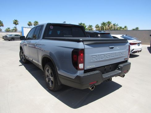 Used 2024 Honda Ridgeline TrailSport image 4