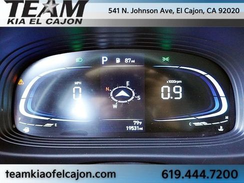 Used 2024 Hyundai Venue Limited FWD image 33