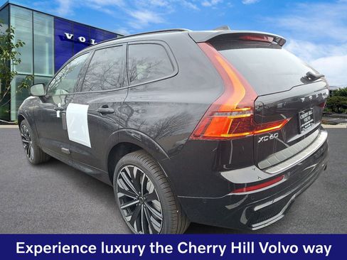 New 2026 Volvo XC60 T8 Ultra w/ Protection Package Premier AWD/4WD image 3