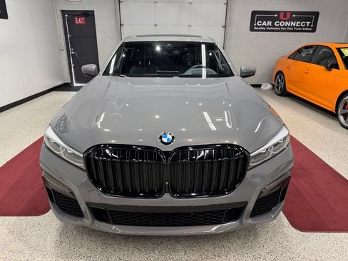 Used 2020 BMW 750i xDrive w/ Luxury Rear Seating Package AWD/4WD image 7