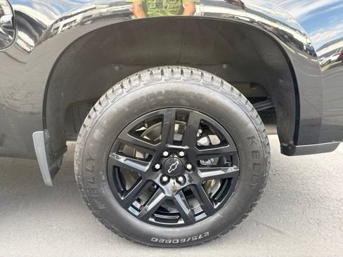 Certified 2024 Chevrolet Silverado 1500 RST w/ Z71 Off-Road Package AWD/4WD image 10