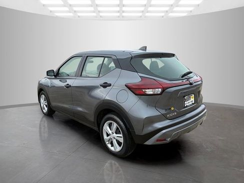 Used 2024 Nissan Kicks S image 6