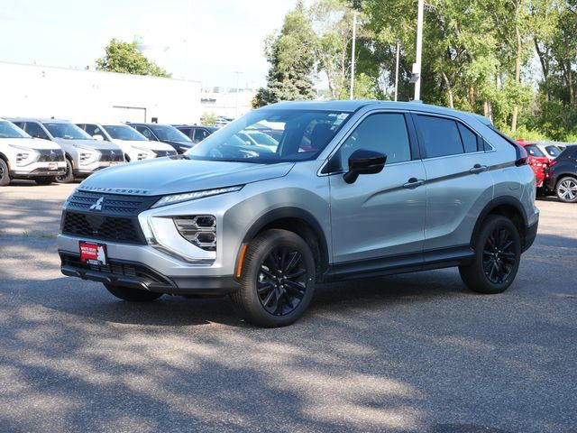 Used 2026 Mitsubishi Eclipse Cross LE AWD/4WD image 2