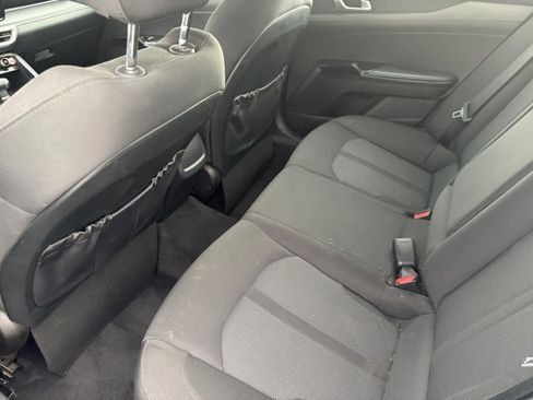 Used 2021 Kia K5 LXS FWD image 12