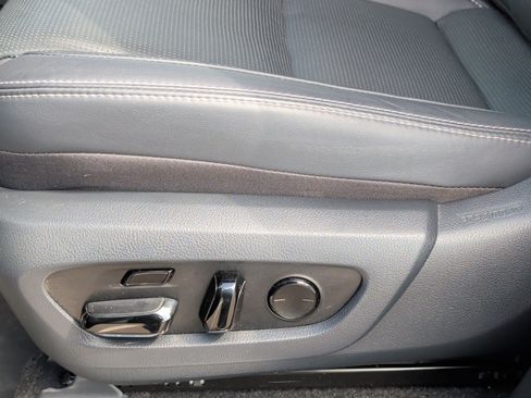 Certified 2025 Lexus GX 550 AWD/4WD image 10